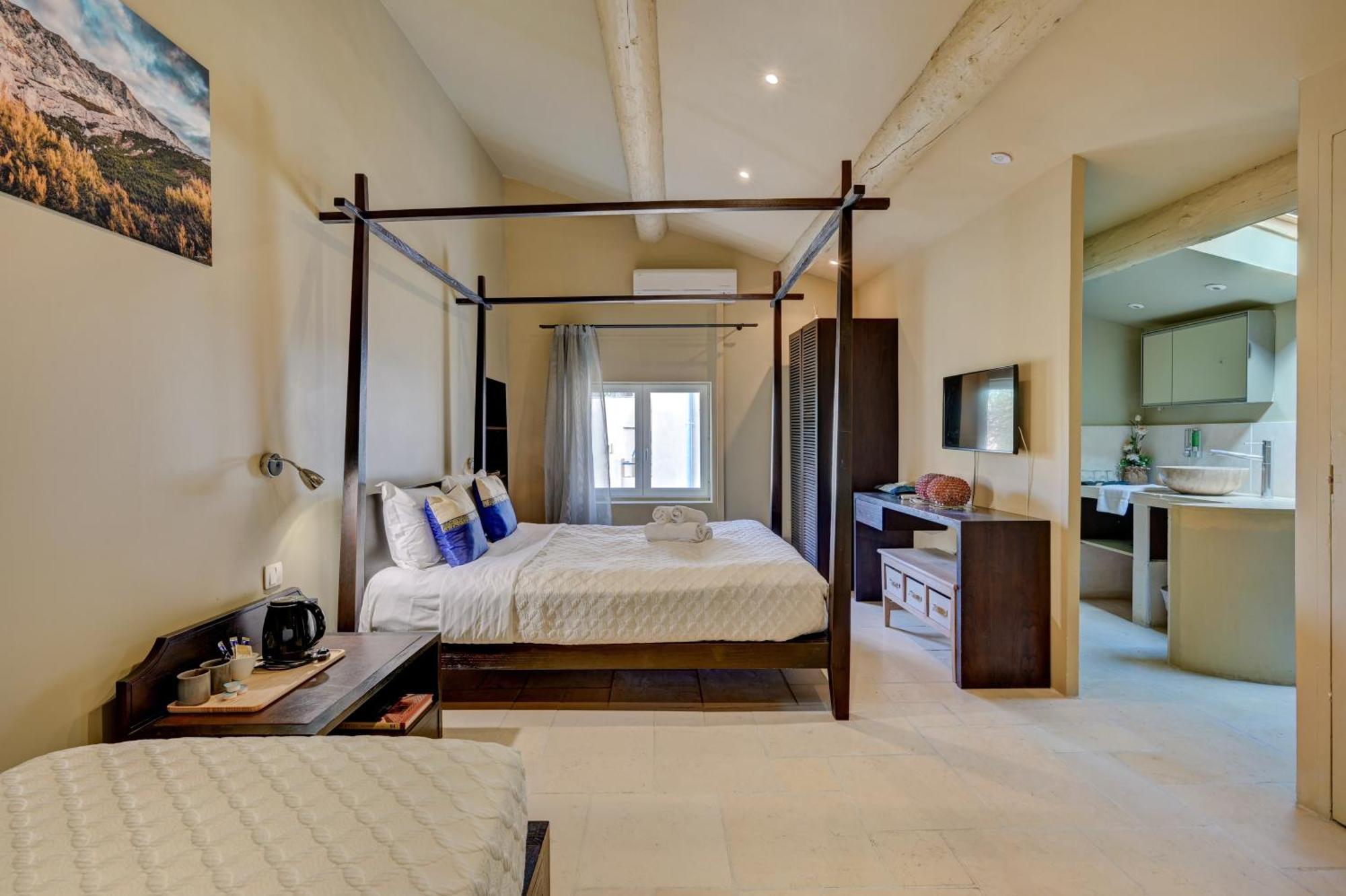 Hostellerie Le Paradou Lourmarin Ngoại thất bức ảnh