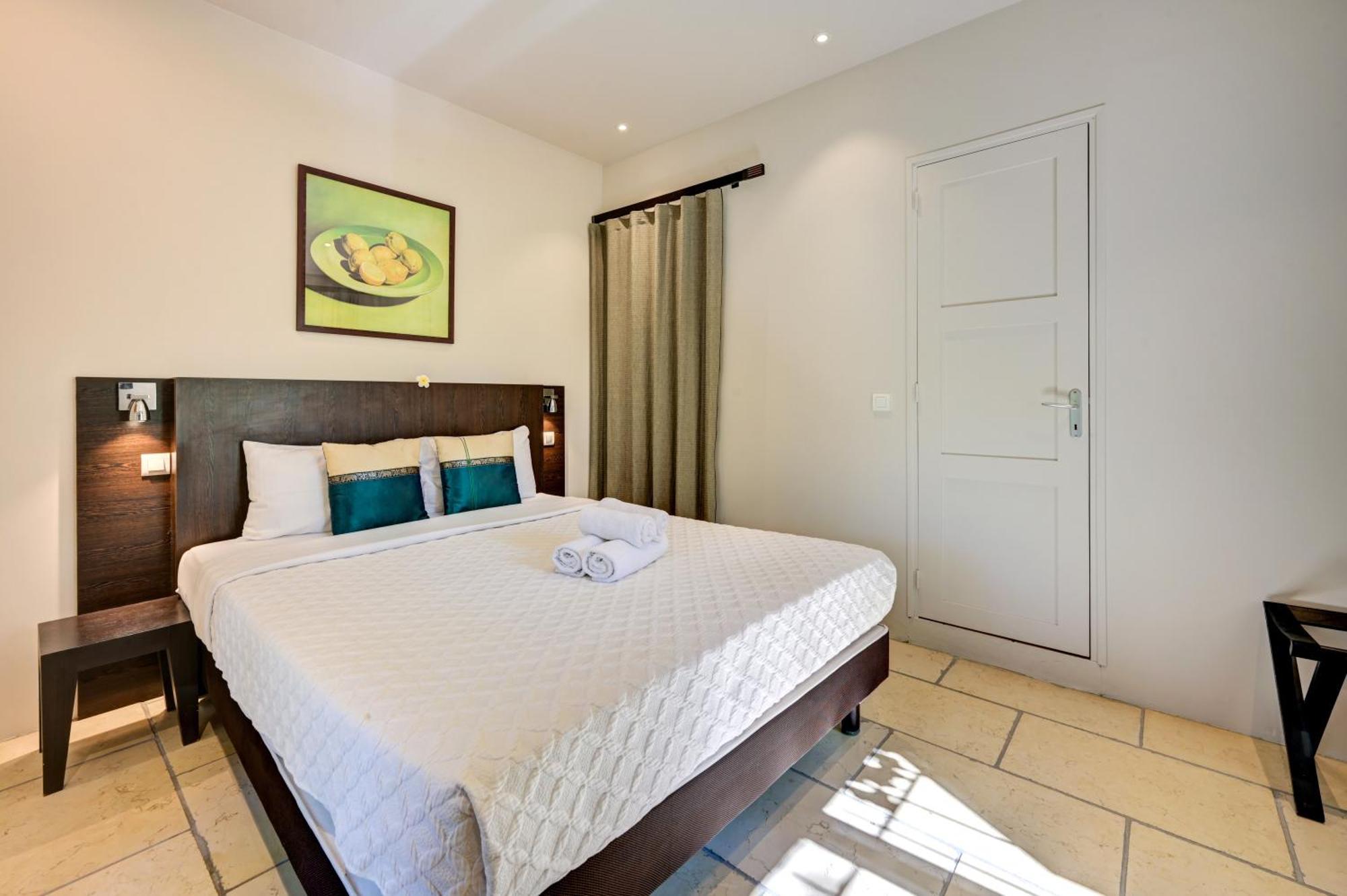 Hostellerie Le Paradou Lourmarin Ngoại thất bức ảnh