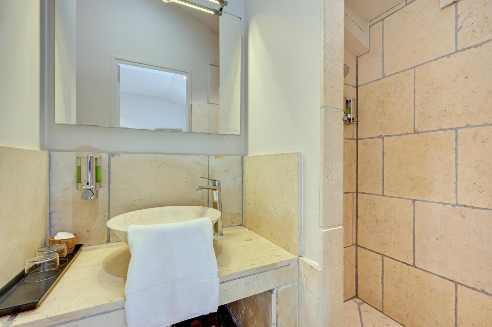 Hostellerie Le Paradou Lourmarin Ngoại thất bức ảnh